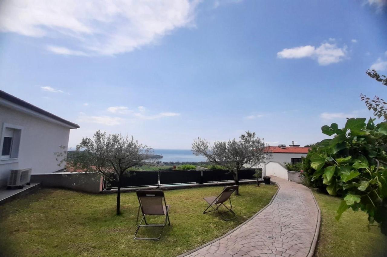 Apartma Lima Ankaran Buitenkant foto